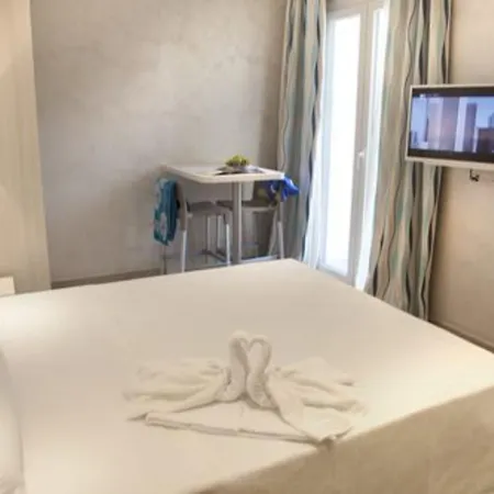 Marina Hotel 3*