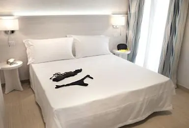 Marina ホテル 3*